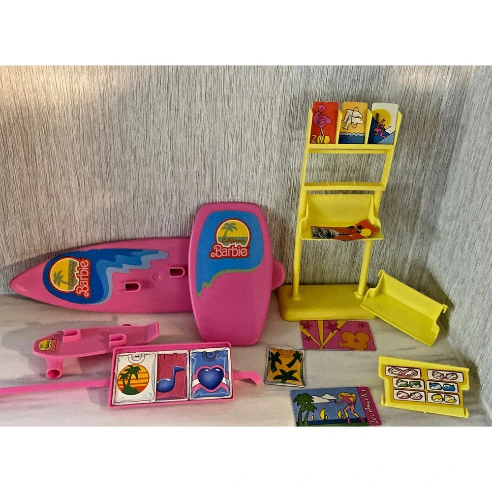 VINTAGE 1987 Barbie California Dream Surf'n Shop Replacement Part Lot Skateboard